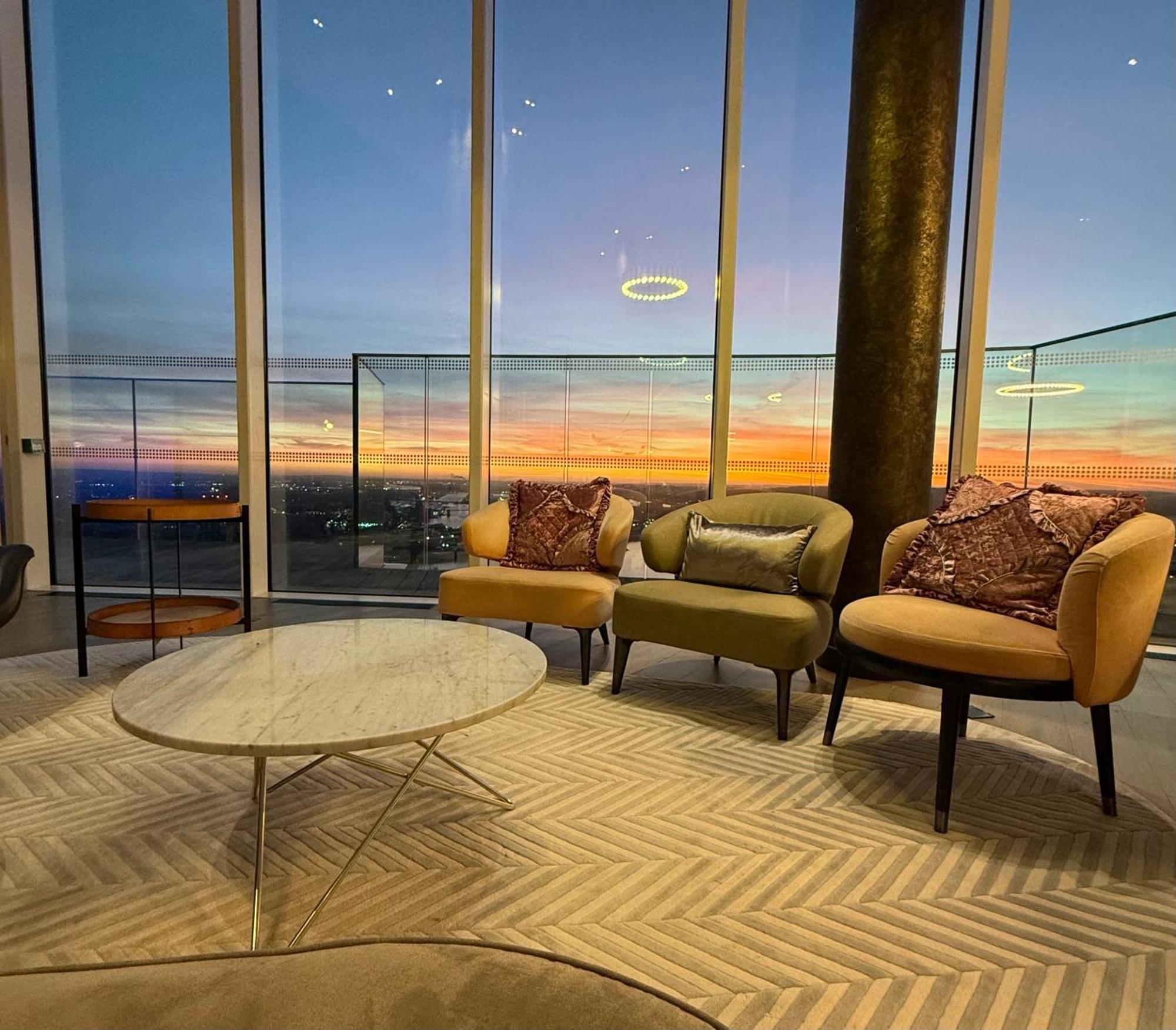 Luxury Modern 2 Bed Flat With Balcony And City View - Canary Wharf City Center London Exterior foto