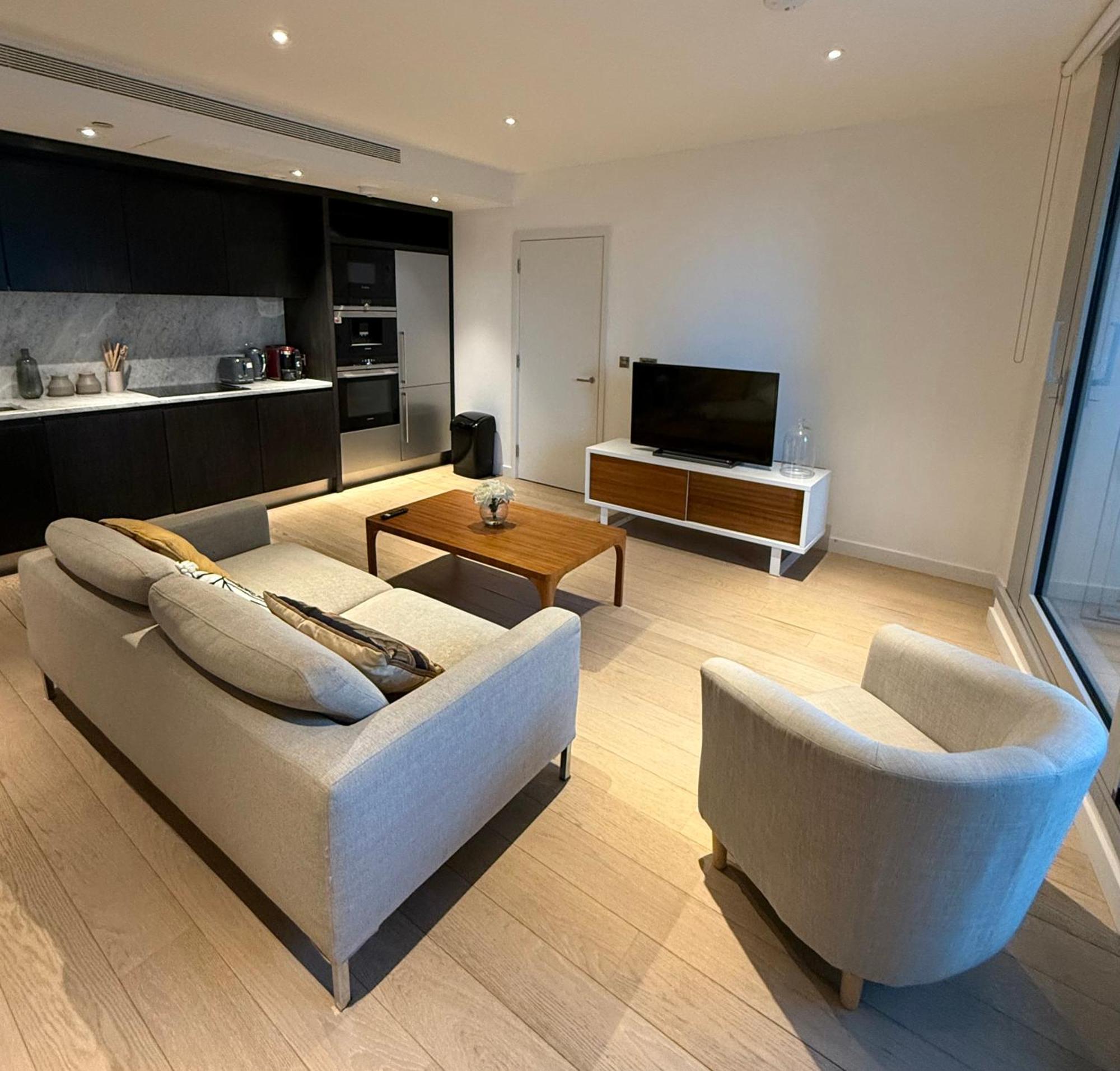 Luxury Modern 2 Bed Flat With Balcony And City View - Canary Wharf City Center London Exterior foto